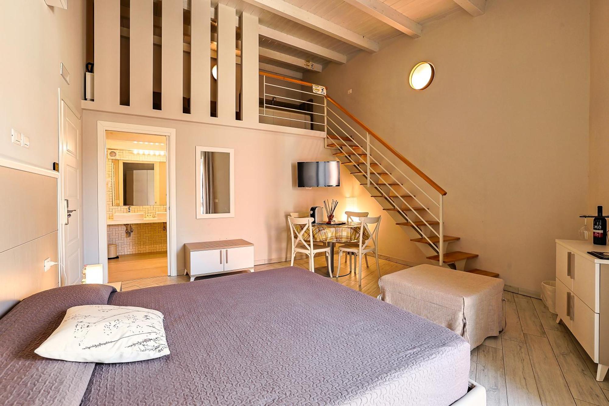 Le Suite Polistena Экстерьер фото